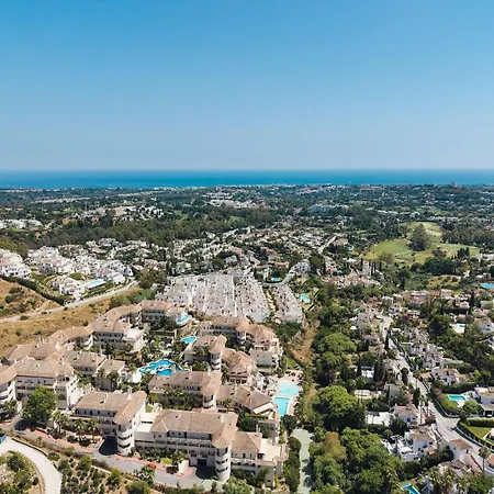 Terrace Gym Sea View Parking 3 Pools Apartment